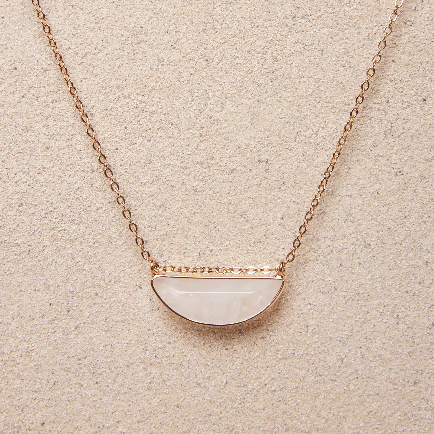 Luna // Quartz Short Necklace