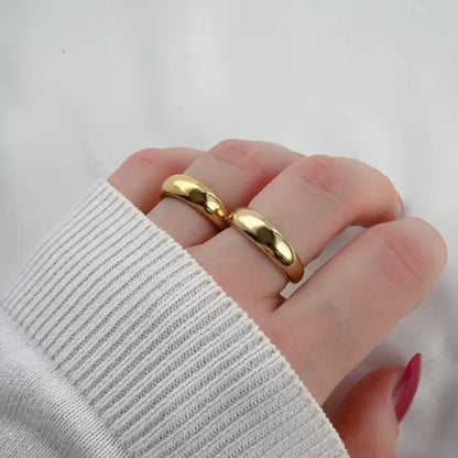 Blueyejewellery - 18k Gold Dome Ring