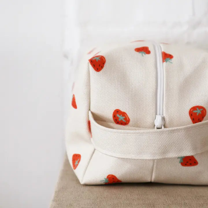 Freon Collective Makeup Bag - Strawberry