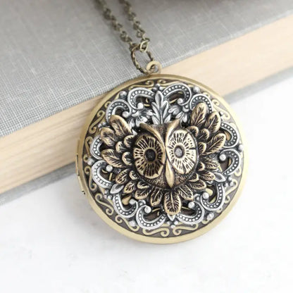 Antiqued Brass Locket | A Pocket of Posies