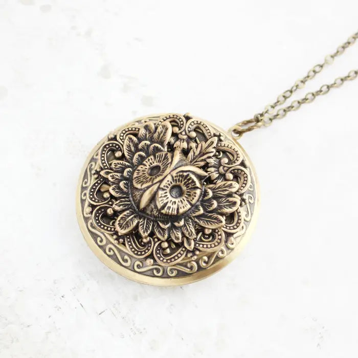 Antiqued Brass Locket | A Pocket of Posies