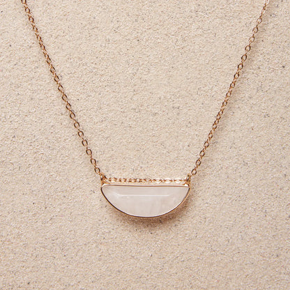 Luna // Quartz Short Necklace