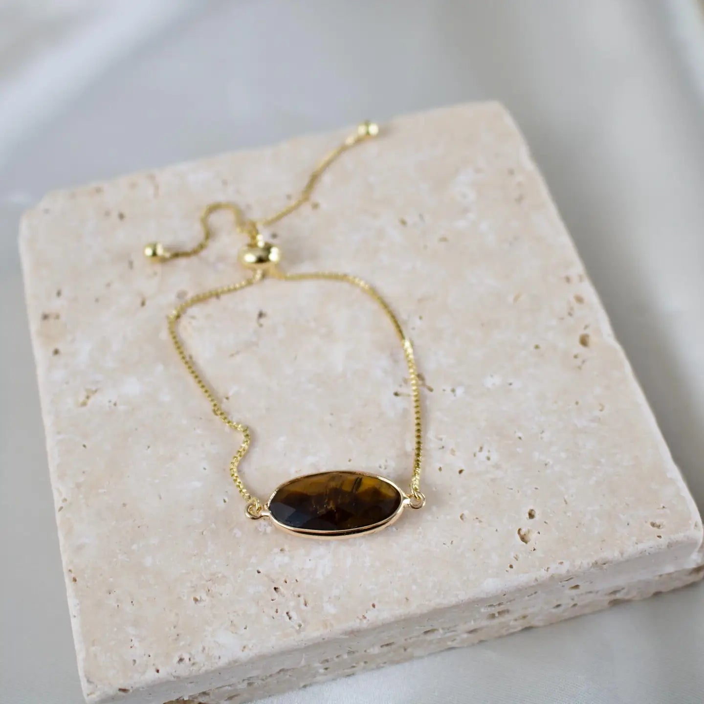 Bracelet | Jules Tigers Eye  // Gold Adjustable