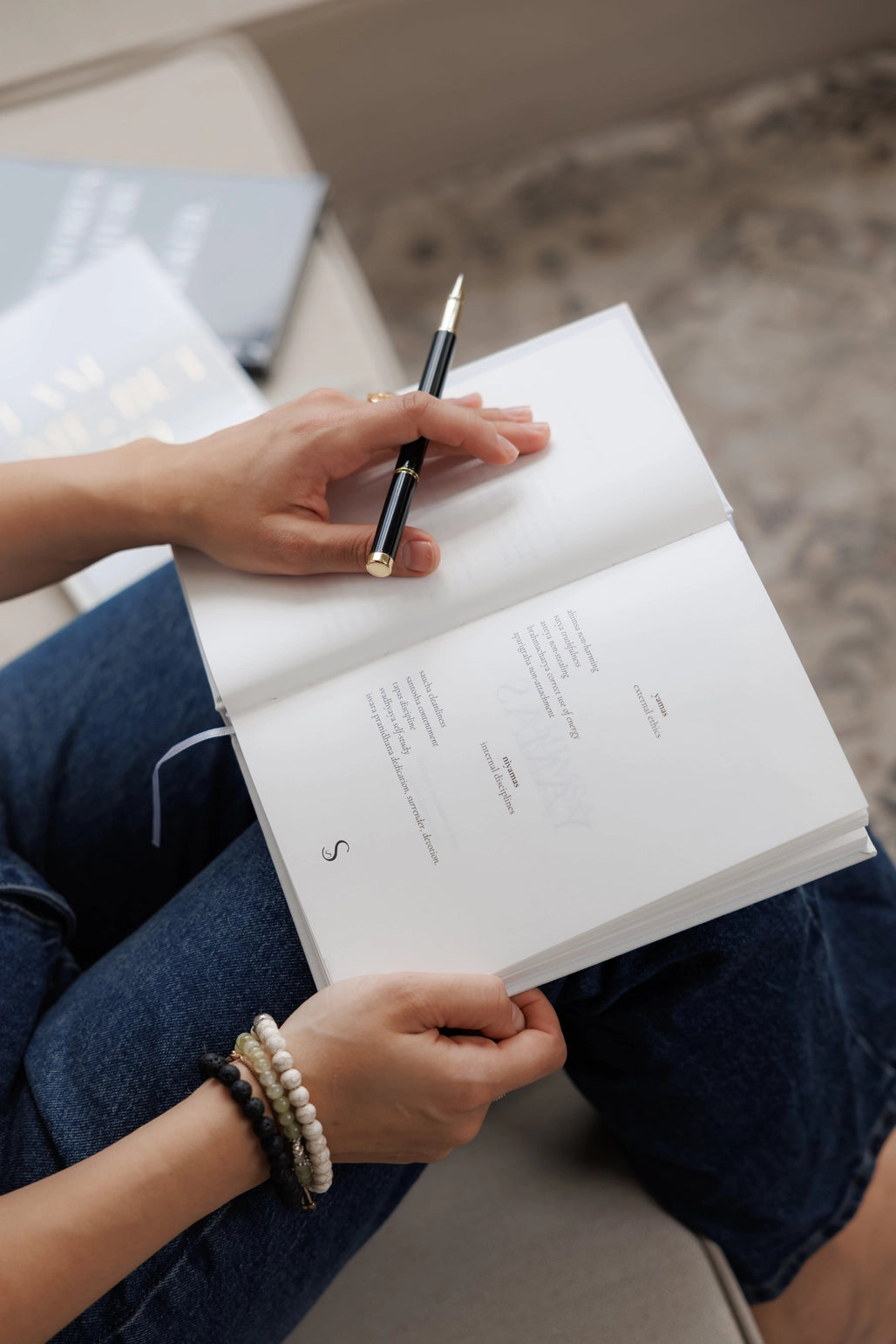 I Am Me. But Who Am I? - Soul Series Journals