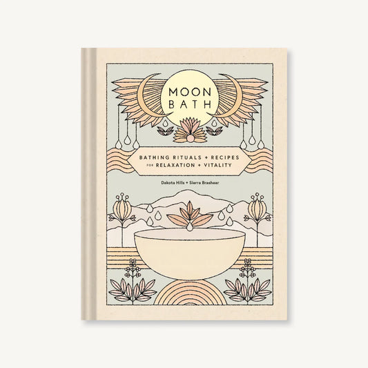 Moon Bath: Bathing Rituals and Recipes for Relaxation and Vitality